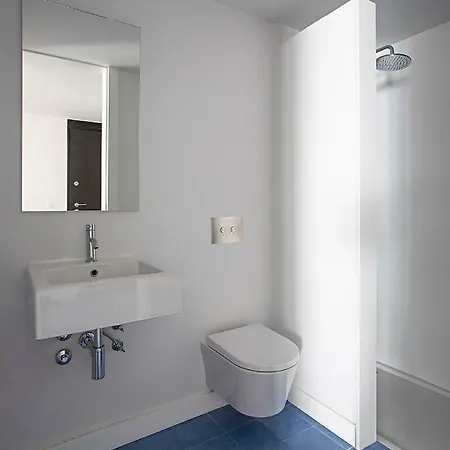 Piso Azul Premium In Bairro Alto * Lisbon