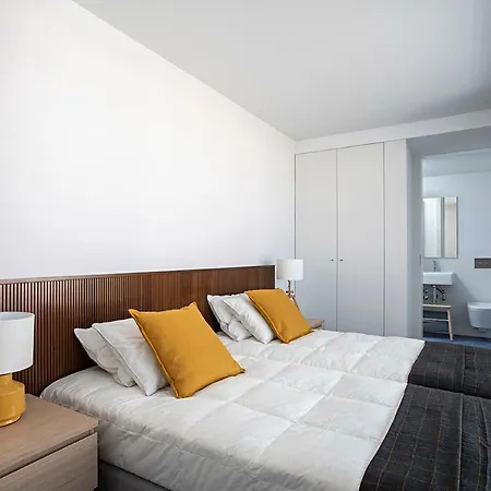 Piso Azul Premium In Bairro Alto